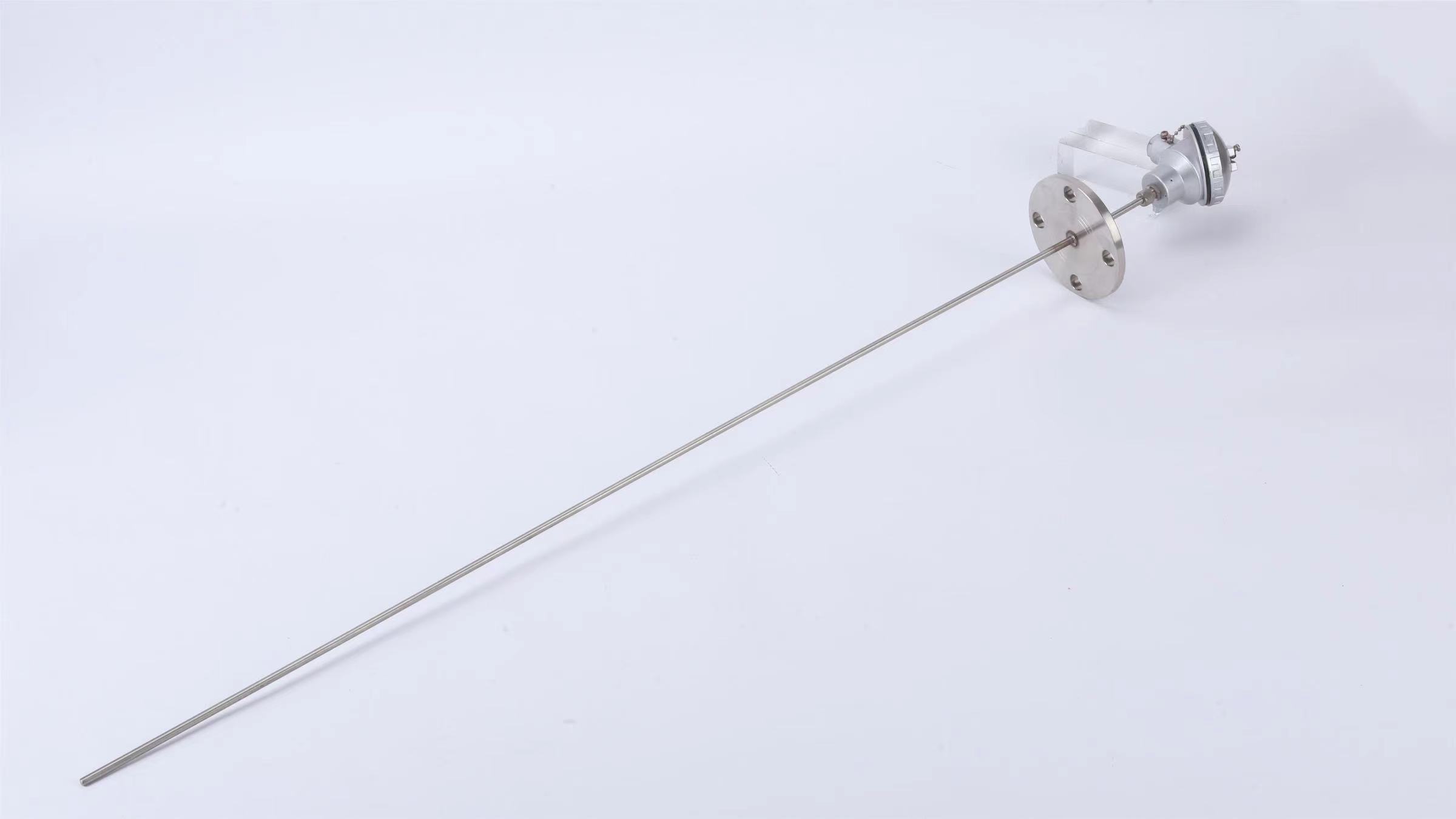 431式(shi)铠裝鉑铑(lao)熱電偶