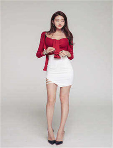 黑水仙的美女
